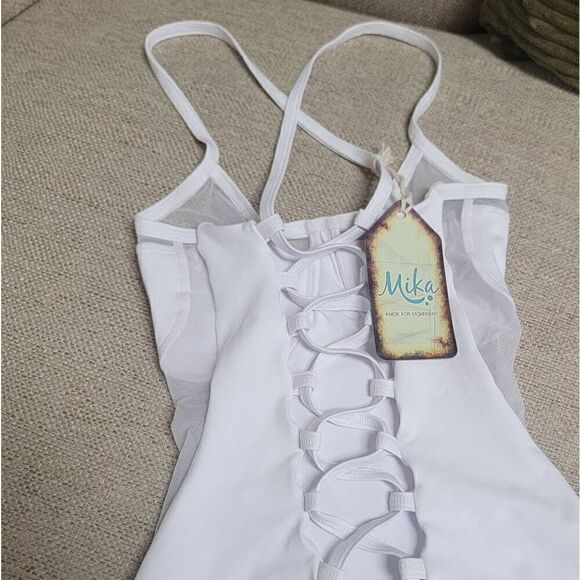 Mika Wayara White Yoga Bodysuit M - Picture 5 of 10